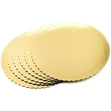 Base para tarta con borde festoneado redondo dorado