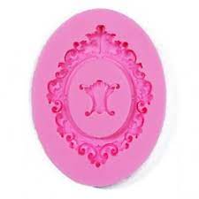 Fancy Oval Frame Mold